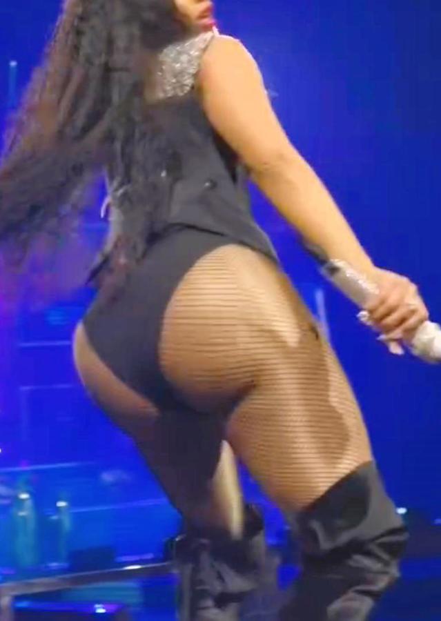 Nicki Minaj onlyfans nude leaks